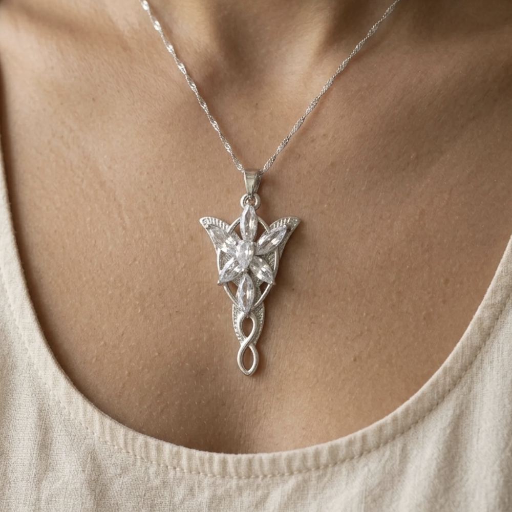 Handgemachte - Blumenstern Kette